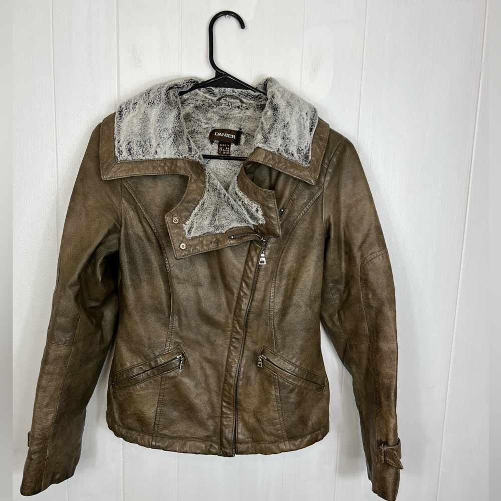 Danier Leather Moto Jacket Sz XXS